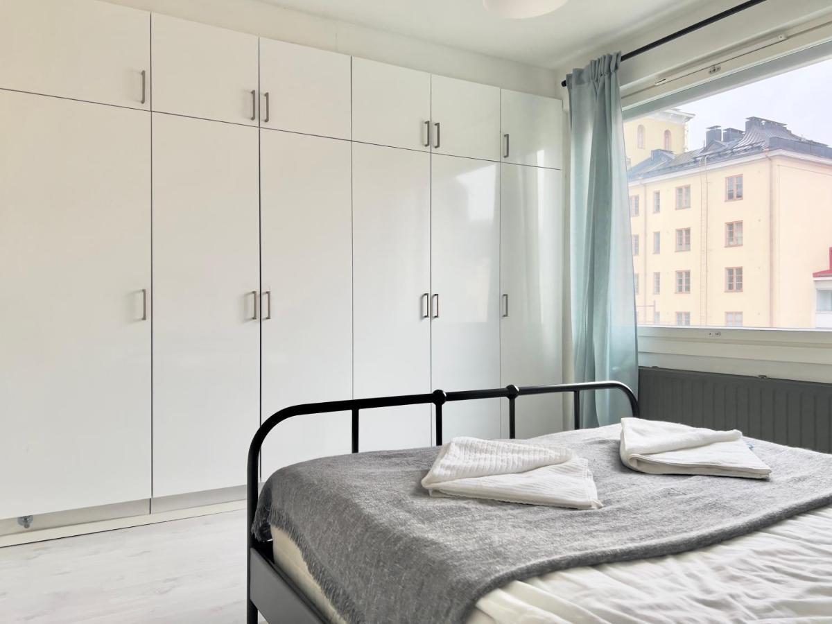 Lovely Central Apartment Гельсінкі Екстер'єр фото